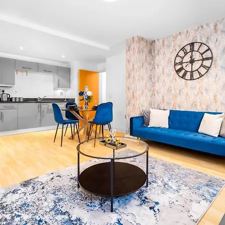 Beautiful Central Spacious Apartment-free Parking, Wifi, Contractors, Hs2, Bullring, City Fc Apartment